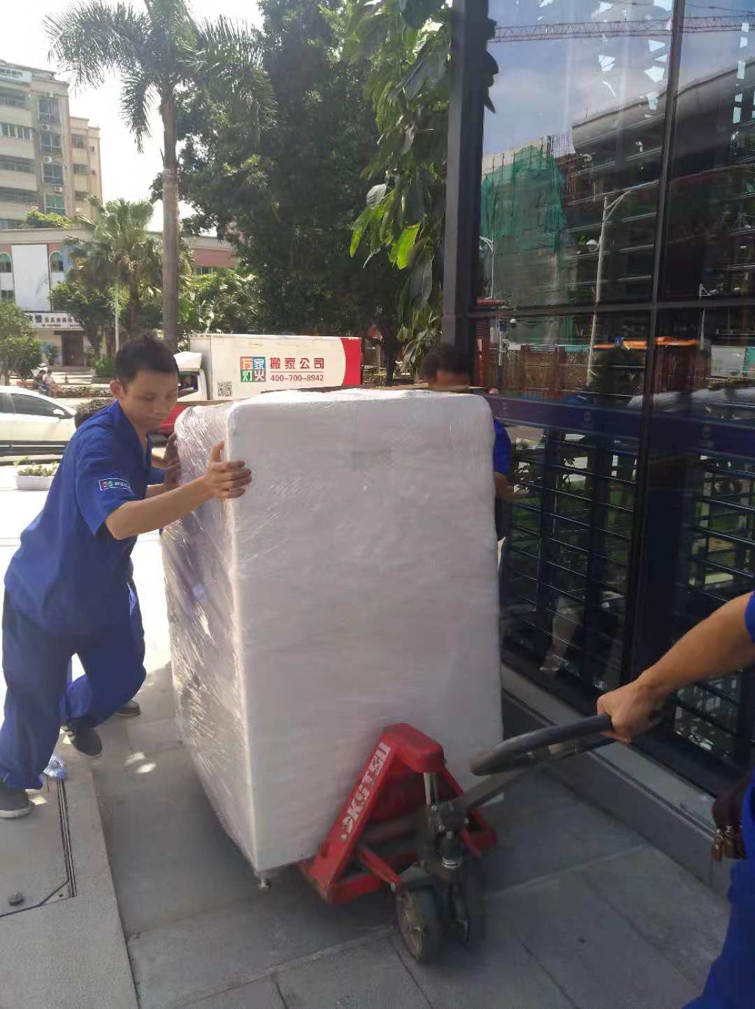 深圳搬家如何收费，组装价格与移动价格费！