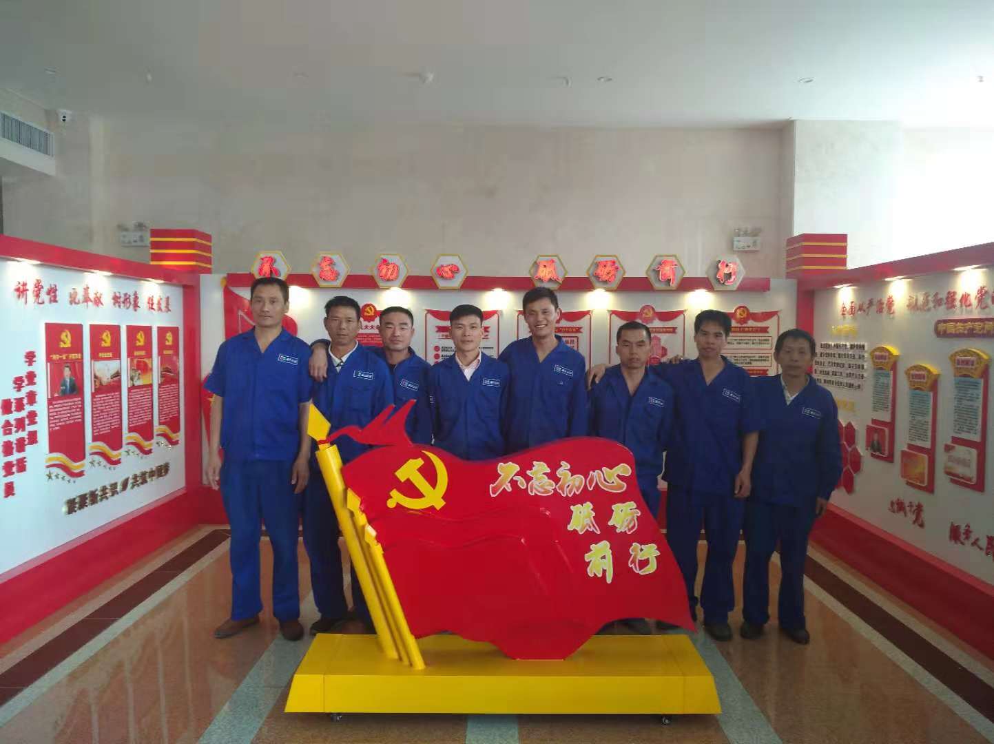 在深圳搬家有句话，搬家不闹房，日后有麻烦！