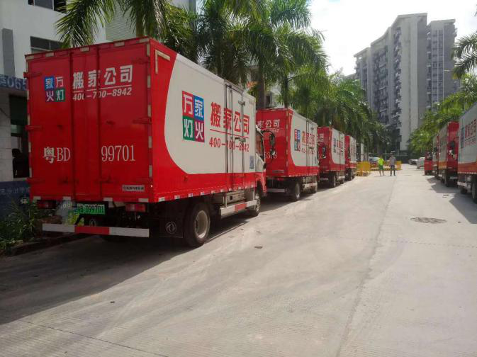 深圳钢琴搬运公司尊龙搬家公司